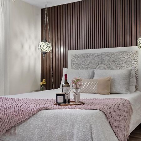 Luxury Zen Den With Heated Pool Just Off Siesta Key Leilighet Sarasota Eksteriør bilde